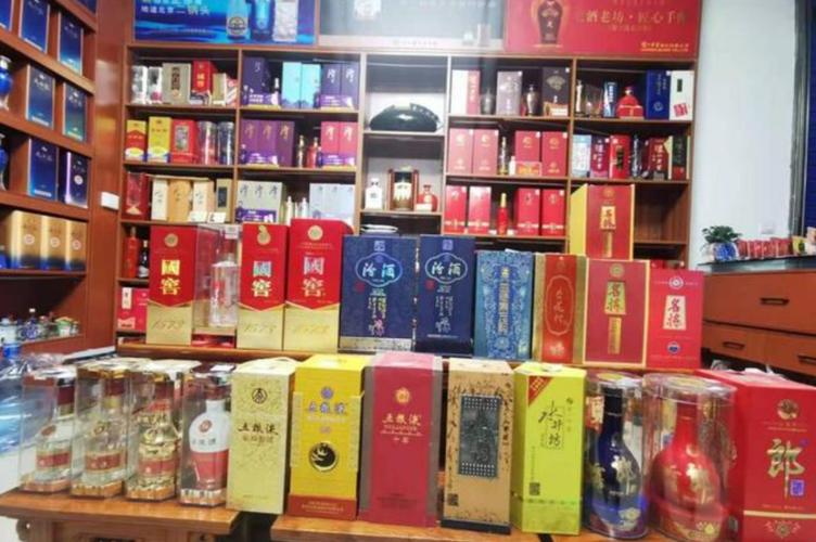 白酒市場(chǎng)延續(xù)“冷靜期”，酒企探尋新增長(zhǎng)點(diǎn)，低度酒賽道成布局焦點(diǎn)